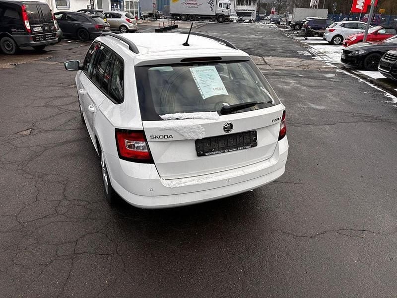 Gebraucht Skoda Fabia 90 PS (66 kW) 2016 Weiß Kombi