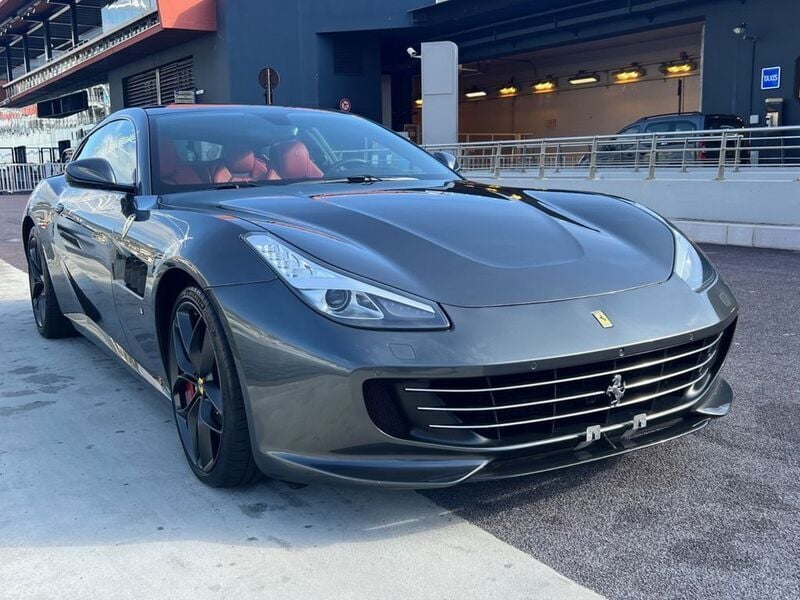 Second-hand Ferrari GTC4Lusso 610 CP (448 kW) 2019 Gri Break