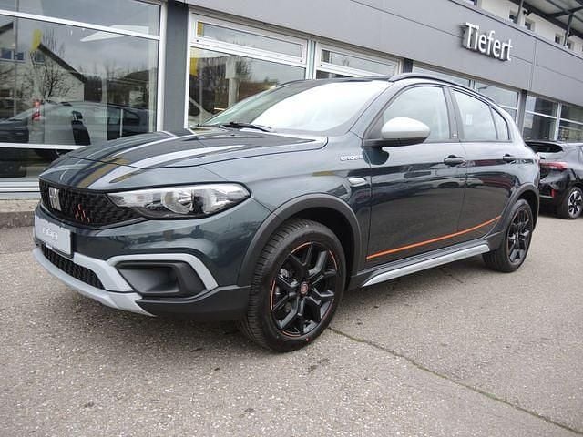 Gebraucht Fiat Tipo Garmin 131 PS (96 kW) 2023 Limousine