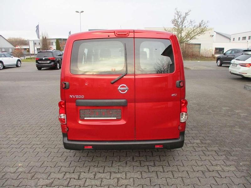 Gebraucht Nissan NV200 110 PS (80 kW) 2011 Rot Van / Kleinbus
