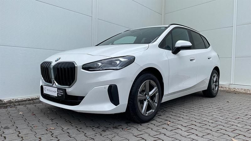 Gebraucht BMW 218 Active Tourer Efficient Dynamics 150 PS (110 kW) 2024 Alpinweiß uni Van / Kleinbus