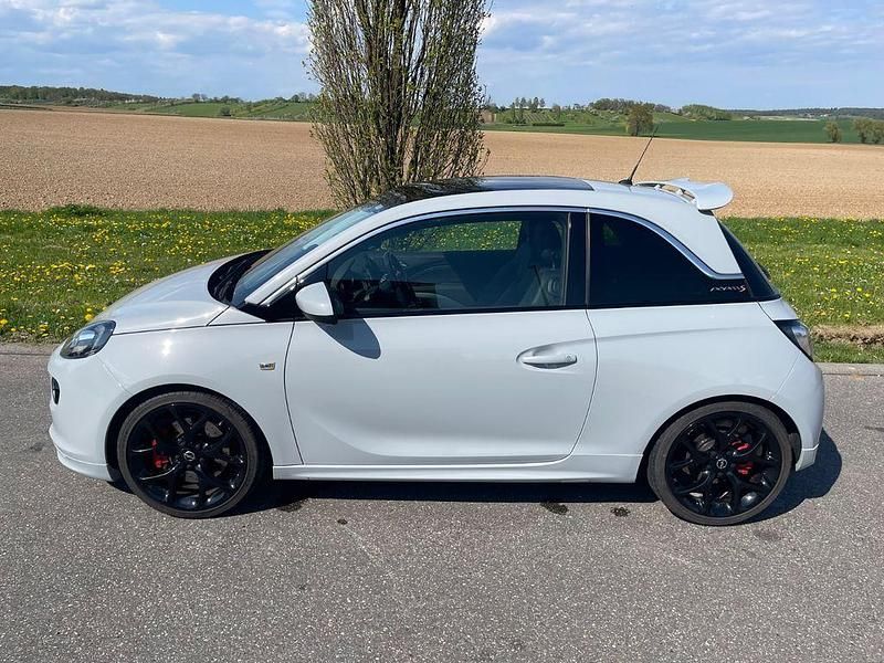 Gebraucht Opel Adam S 150 PS (110 kW) 2016 Grau Kleinwagen