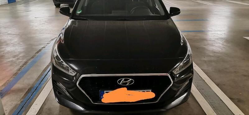 Schwarz Gebraucht 2019 Hyundai i30 Limousine | 12.000 € (Fairer Preis) - Bild 1/4