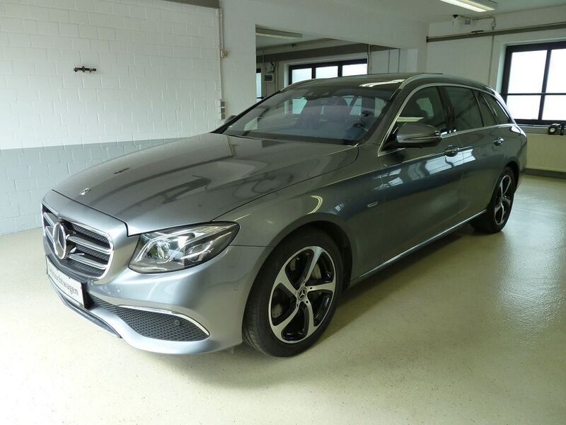 Selenitgraumetallic Gebraucht 2018 Mercedes E400 Style Kombi | 33.999 € (Fairer Preis) - Bild 1/4