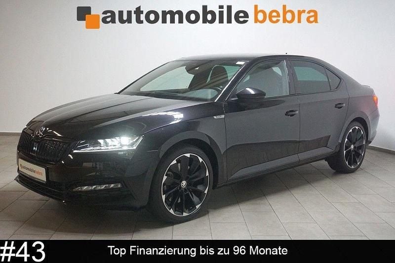Schwarz Gebraucht 2022 Skoda Superb SportLine Limousine | 29.990 € (Superpreis) - Bild 1/4