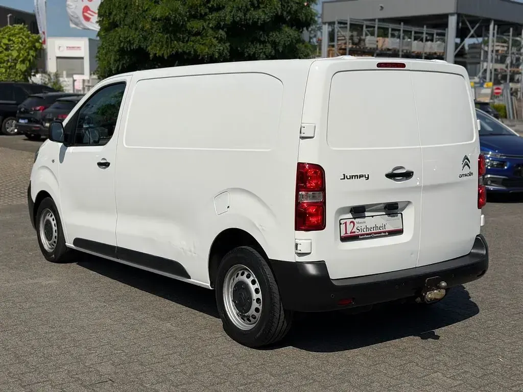 Gebraucht Citroën Jumpy Profi 122 PS (89 kW) 2018 Weiß Van / Kleinbus