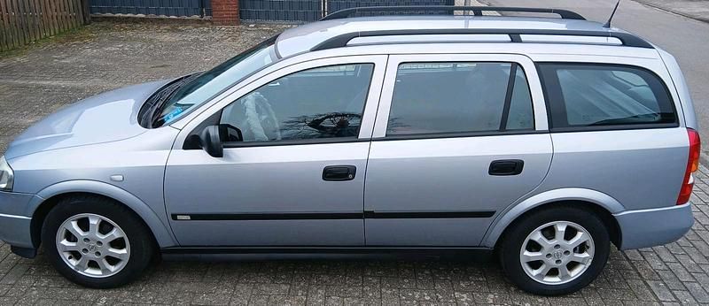 Gebraucht Opel Astra 101 PS (74 kW) 2001 Grau Kombi