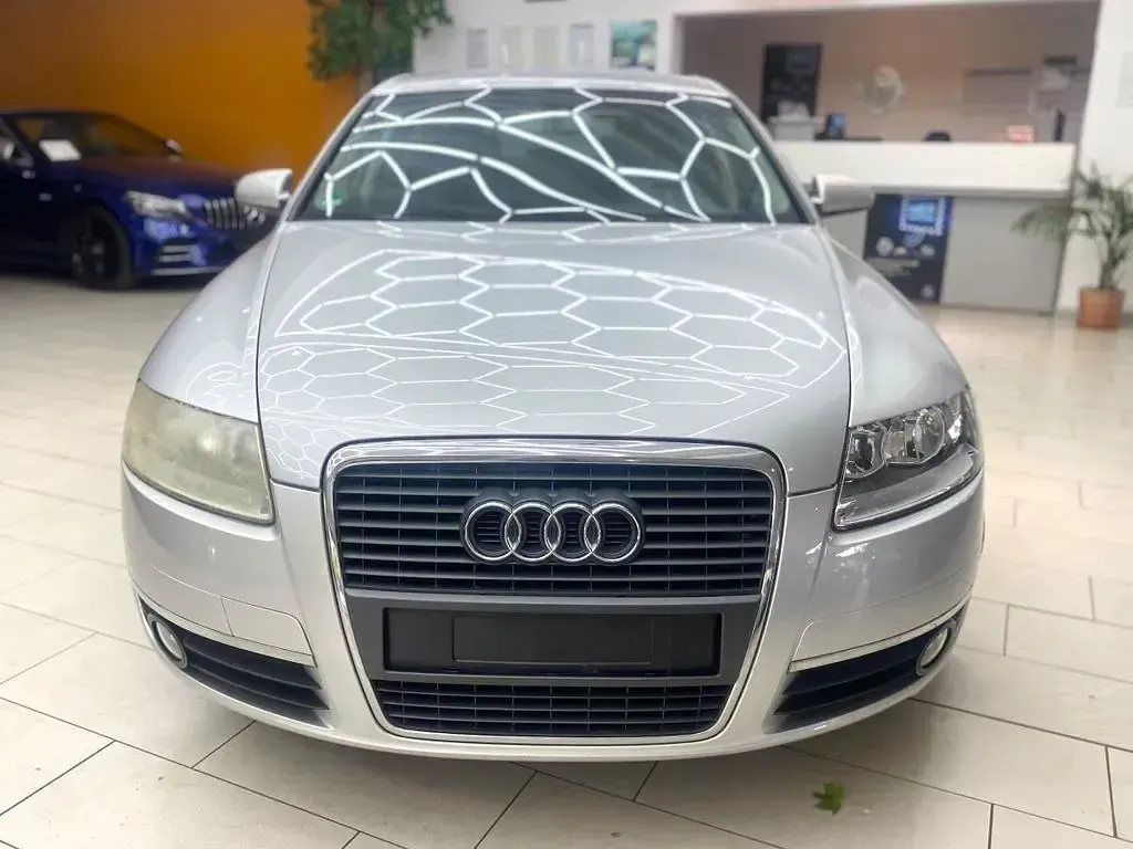 Gebraucht Audi A6 Sport 177 PS (130 kW) 2005 Lichtsilber metallic Limousine