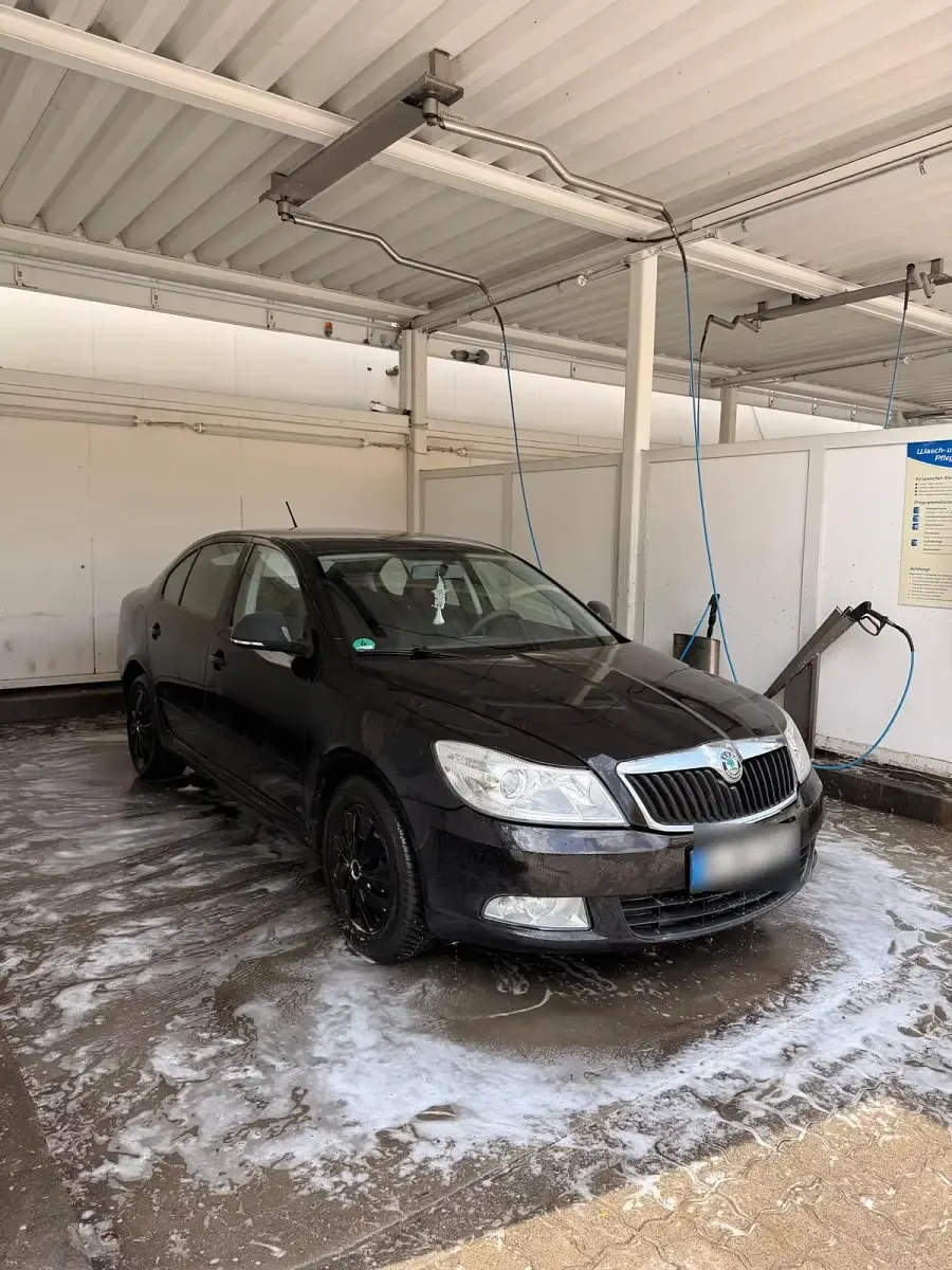 Gebraucht Skoda Octavia 122 PS (89 kW) 2011 Schwarz Limousine