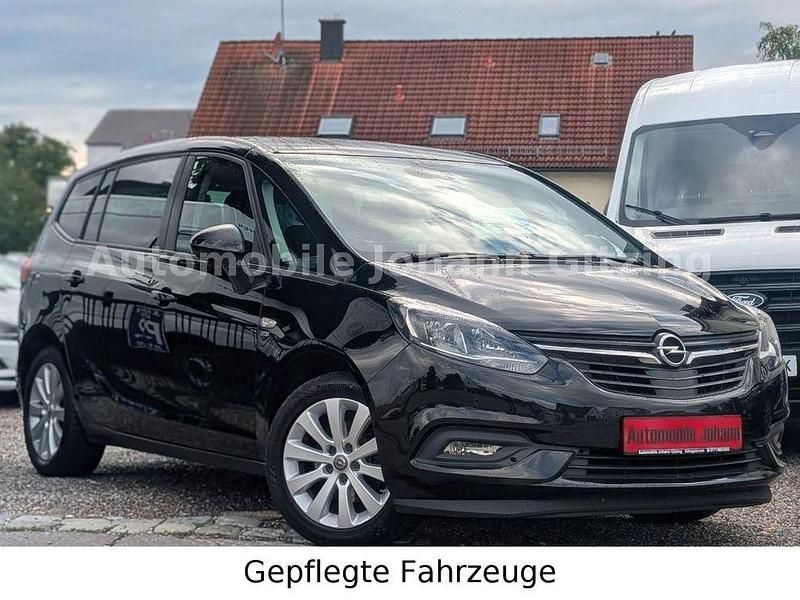 Schwarz Gebraucht 2019 Opel Zafira Tourer Van / Kleinbus | 9.980 € (Fairer Preis) - Bild 1/4