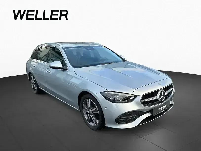 Gebraucht Mercedes C220 Avantgarde 201 PS (147 kW) 2022 Silber Limousine