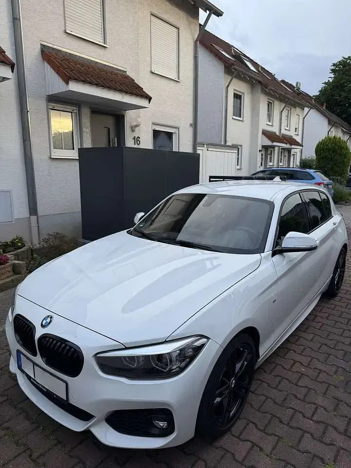 Gebraucht BMW 125 M Sport 224 PS (164 kW) 2019 Weiß Kleinwagen