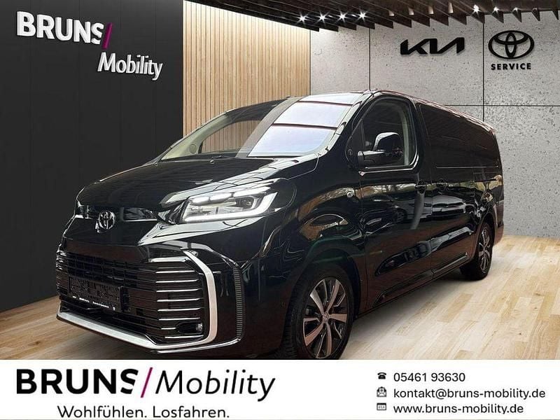 Graphit schwarz Gebraucht 2024 Toyota Proace Verso Team Kombi | 39.950 € (Guter Preis) - Bild 1/4