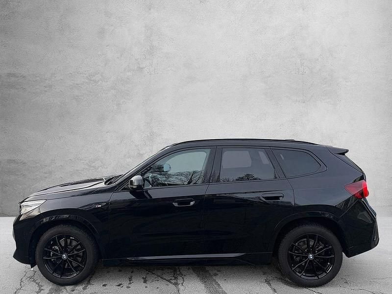 Gebraucht BMW X1 Performance 156 PS (114 kW) 2023 Saphirschwarz SUV