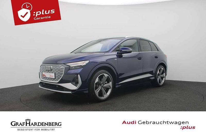 Navarrablau metallic Gebraucht 2024 Audi e-tron S-Line SUV | 62.980 € - Bild 1/4