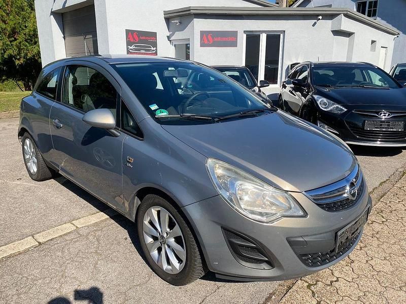Braun Gebraucht 2013 Opel Corsa Active Kleinwagen | 3.990 € (Fairer Preis) - Bild 1/4