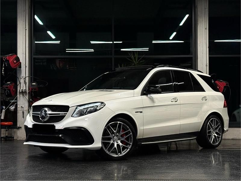 Weiß Gebraucht 2017 Mercedes GLE63 AMG SUV | 27.990 € (Fairer Preis) - Bild 1/4