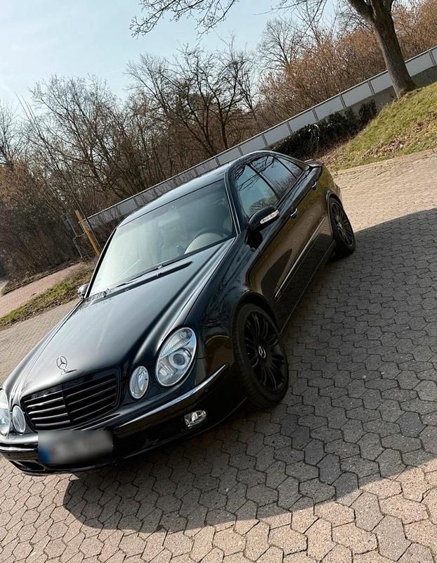 Brugt Mercedes E320 224 HK (164 kW) 2003 Sort Sedan