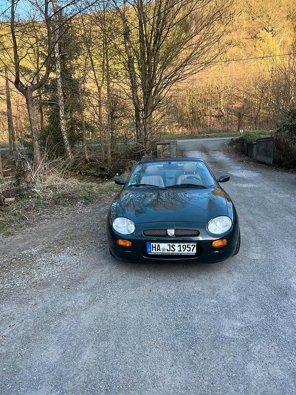 Gebraucht MG F 118 PS (86 kW) 1998 Grün Cabrio