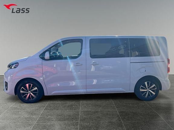 Gebraucht Toyota Proace Verso Plus 177 PS (130 kW) 2024 Ice white Kombi