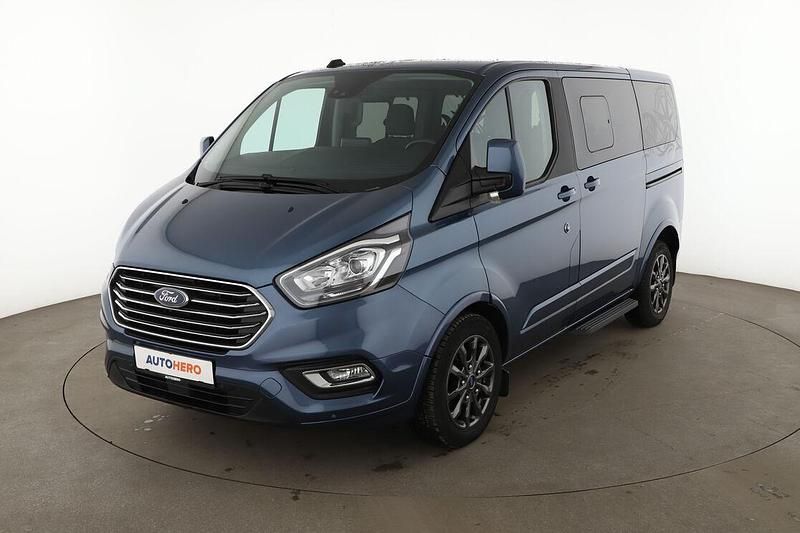 Gebraucht Ford Tourneo Titanium 185 PS (136 kW) 2020 Blau Van / Kleinbus