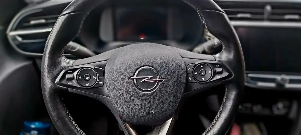 Gebraucht Opel Corsa Elegance 101 PS (74 kW) 2020 Schwarz Kleinwagen