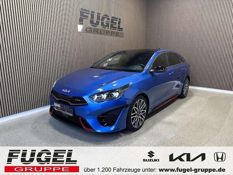 Blau Gebraucht 2022 Kia ProCeed Comfort Kleinwagen | 30.999 € (Fairer Preis) - Bild 1/4