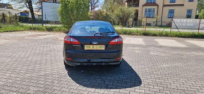 Gebraucht Ford Mondeo Titanium 220 PS (161 kW) 2008 Schwarz Limousine