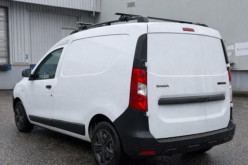 Gebraucht Dacia Dokker 90 PS (66 kW) 2018 Weiß Van / Kleinbus