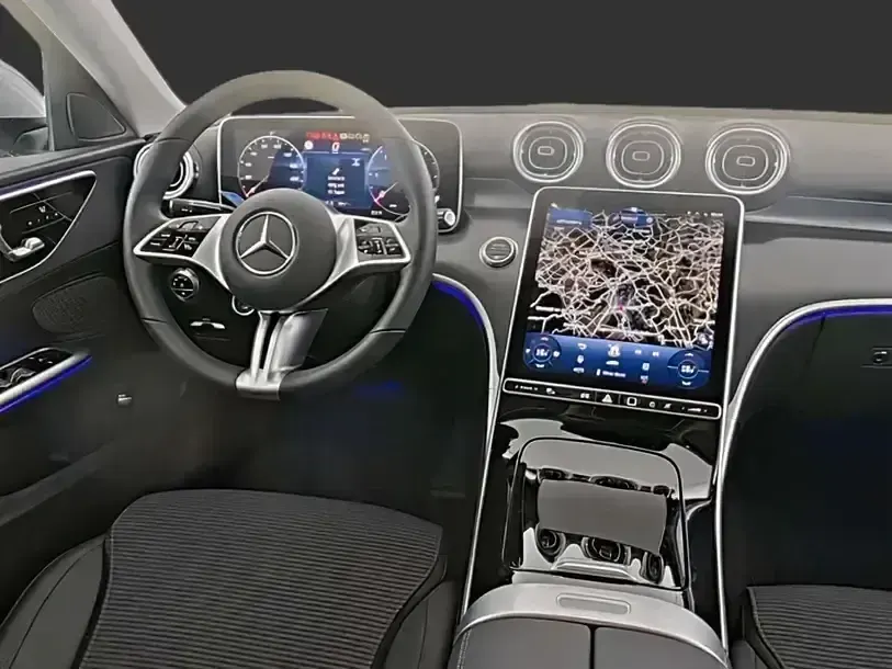 Gebraucht Mercedes C220 Avantgarde 2025 Silber Limousine