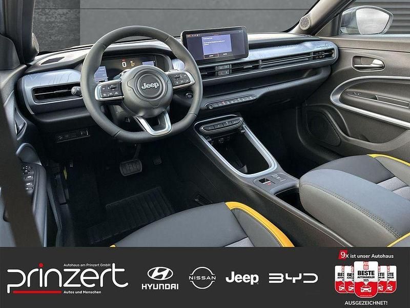 Gebraucht Jeep Avenger North 145 PS (106 kW) 2025 Snow white SUV