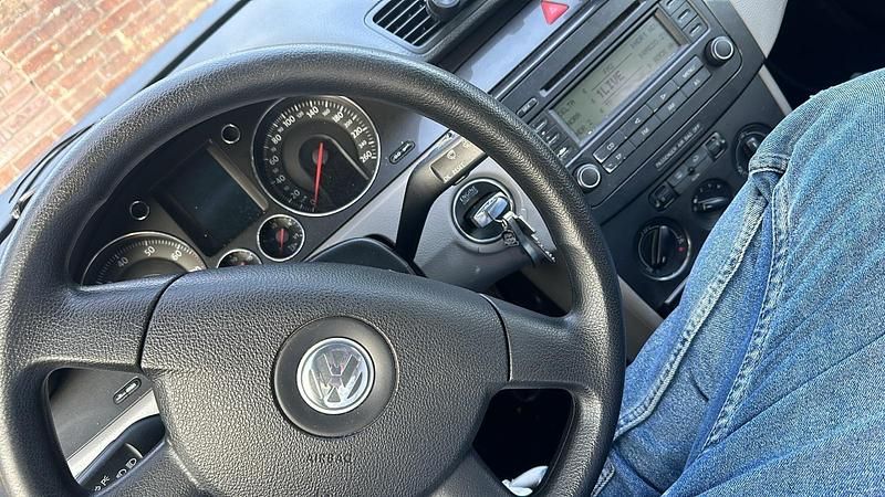 Gebraucht VW Passat 116 PS (85 kW) 2006 Grau Limousine