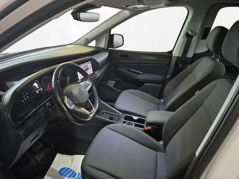 Gebraucht VW Caddy Basis 122 PS (89 kW) 2022 Weiß Van / Kleinbus