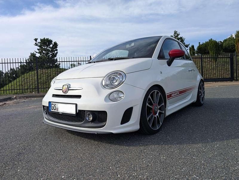 Weiß Gebraucht 2009 Abarth 500 Kleinwagen | 8.750 € (Superpreis) - Bild 1/4
