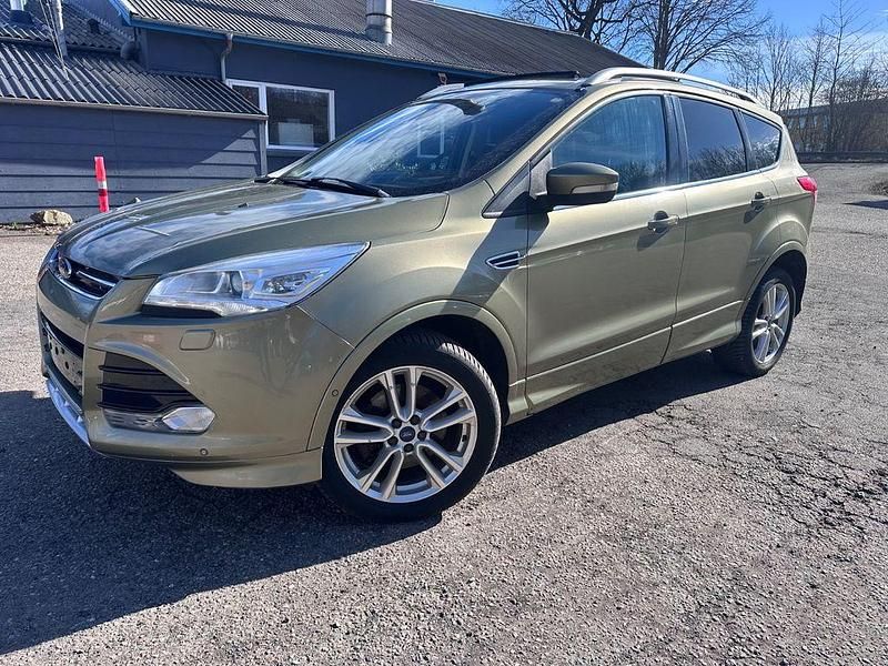 Gebraucht Ford Kuga Individual 163 PS (119 kW) 2014 SUV