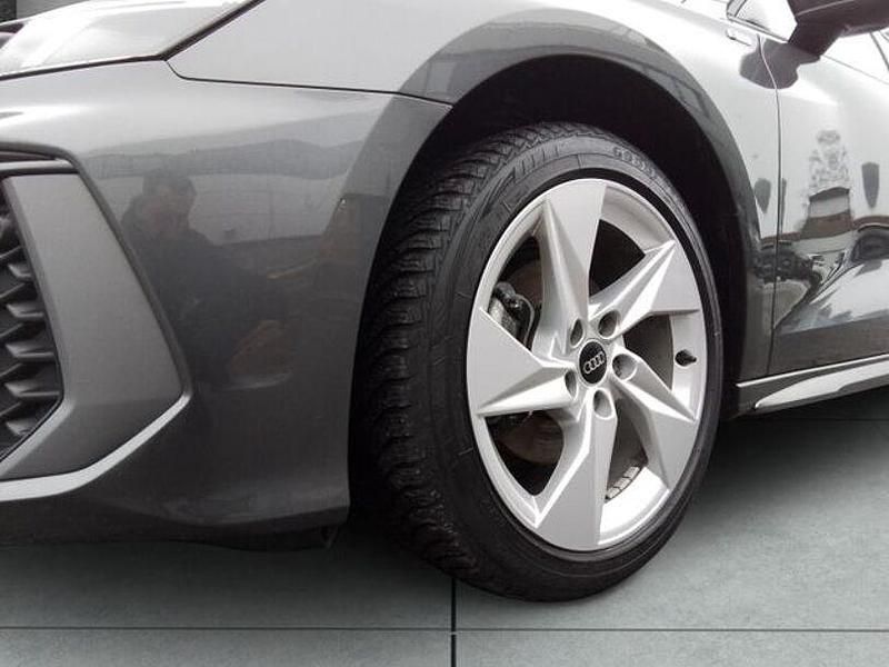 Gebraucht Audi A3 S-Line 110 PS (80 kW) 2024 Daytonagrau perleffekt Limousine