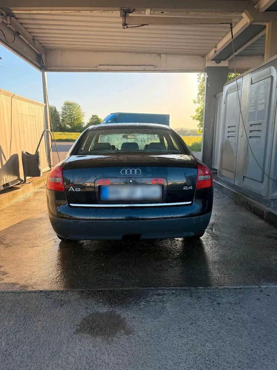 Second-hand Audi A6 165 CP (121 kW) 2000 Negru Berlinǎ