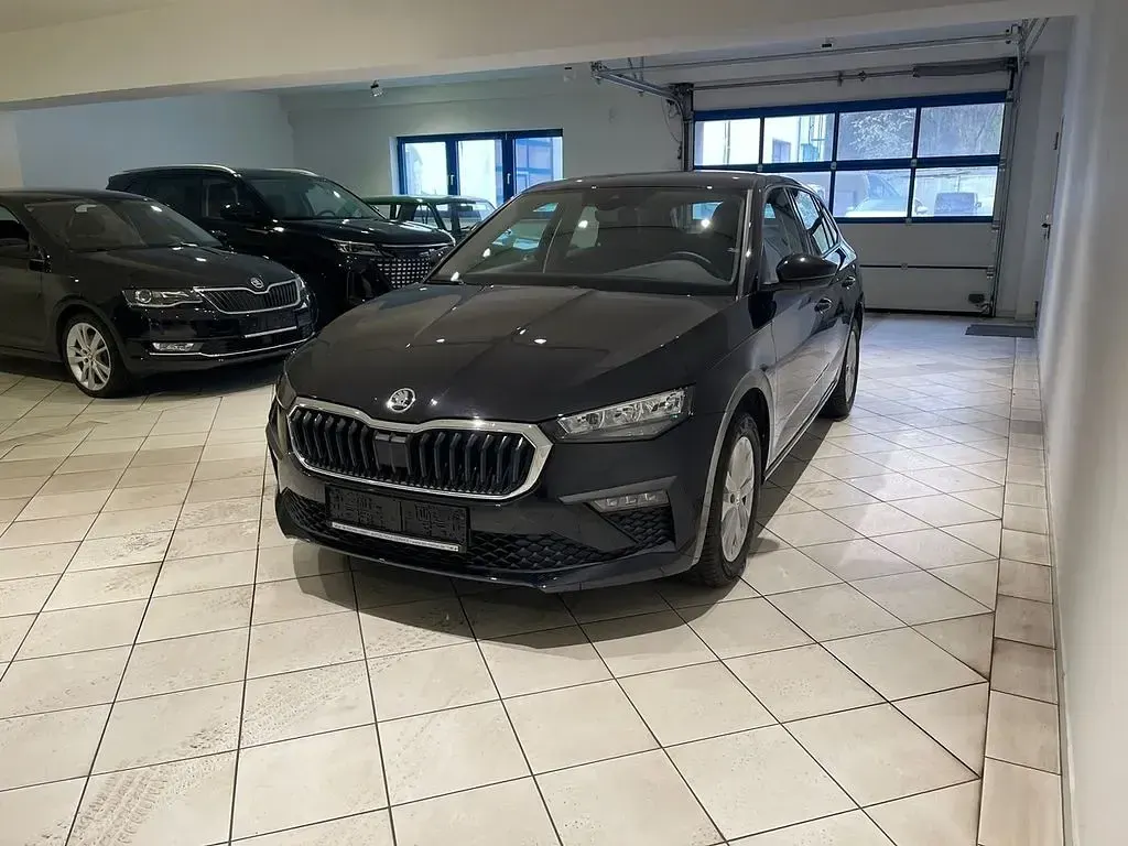 Gebraucht Skoda Scala 116 PS (85 kW) 2024 Schwarz Kleinwagen