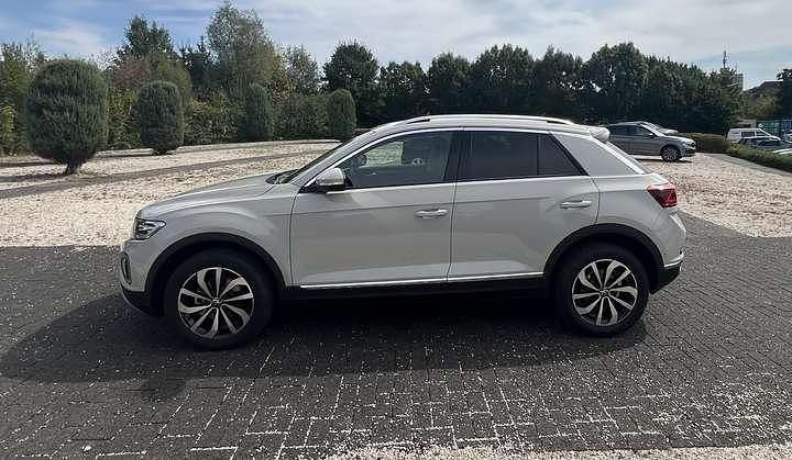 Neu VW T-Roc Style 150 PS (110 kW) 2025 Grau SUV