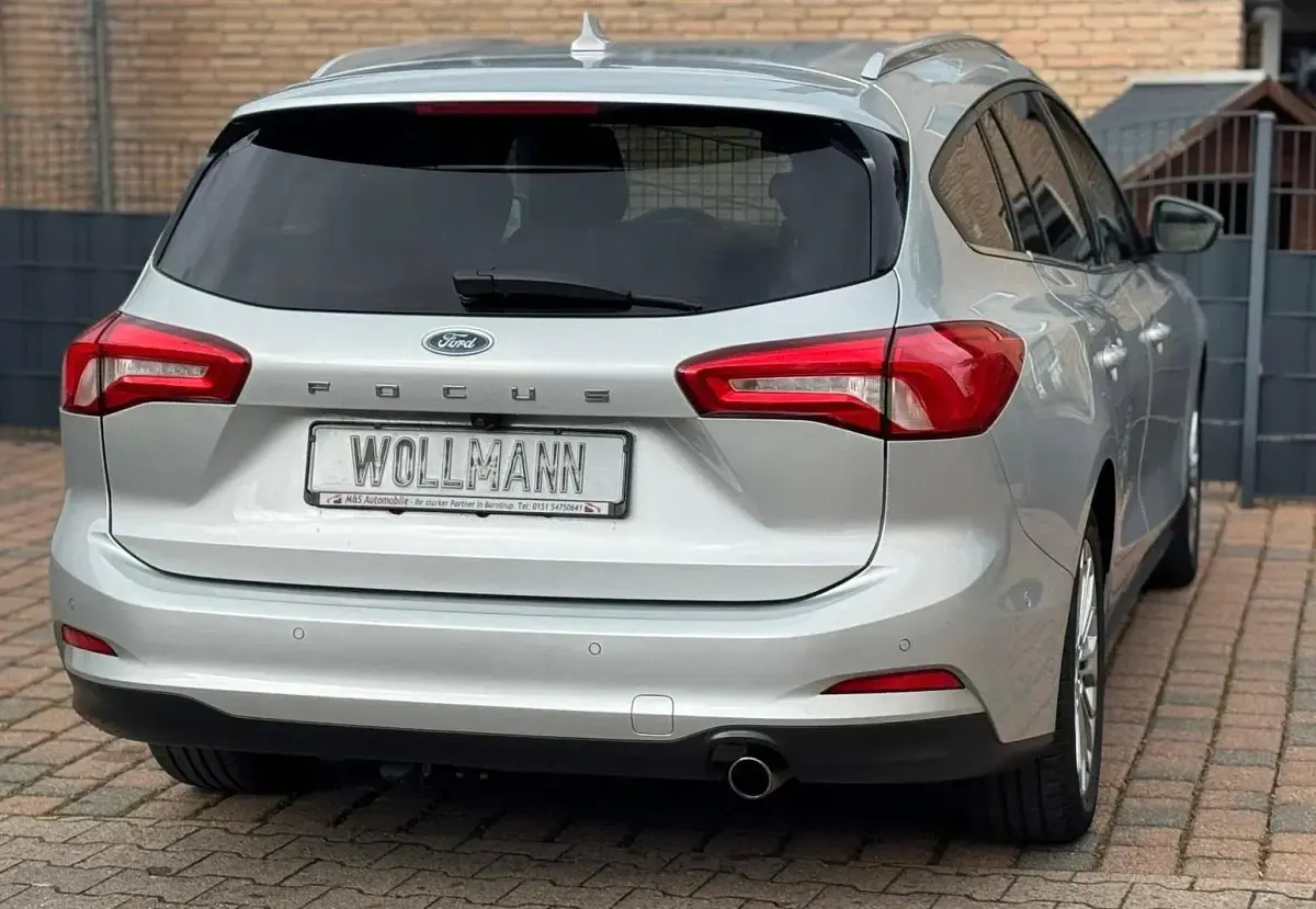 Gebraucht Ford Focus 150 PS (110 kW) 2019 Silber Kombi