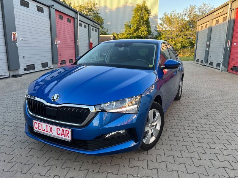 Raceblau metallic Gebraucht 2019 Skoda Scala Ambition Kleinwagen | 12.590 € (Fairer Preis) - Bild 1/4