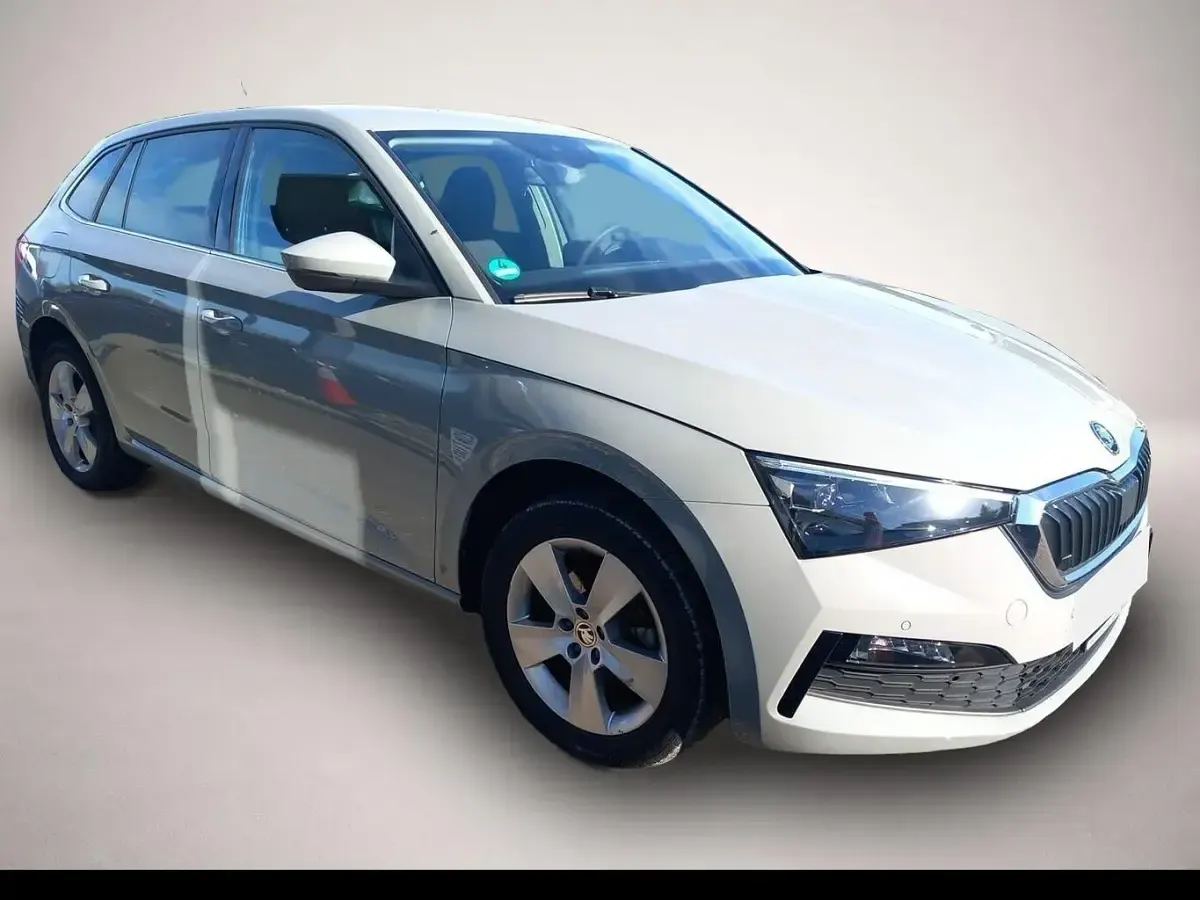 Gebraucht Skoda 110 R Style 110 PS (80 kW) 2022 Manufacturer Limousine