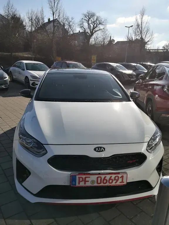 Second-hand Kia ProCeed GT GT 204 CP (150 kW) 2020 Alb Hatchback