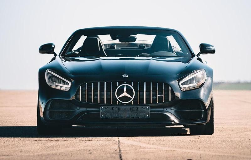 Schwarz Gebraucht 2020 Mercedes AMG GT C AMG Coupé | 142.000 € - Bild 1/4