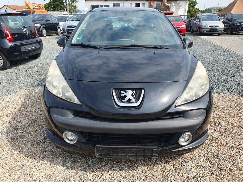 Gebraucht Peugeot 207 Urban Move 95 PS (69 kW) 2009 Schwarz Limousine
