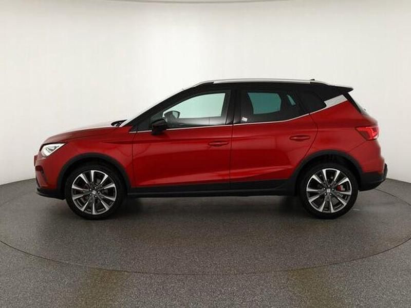 Neu Seat Arona FR 116 PS (85 kW) 2025 Rot SUV