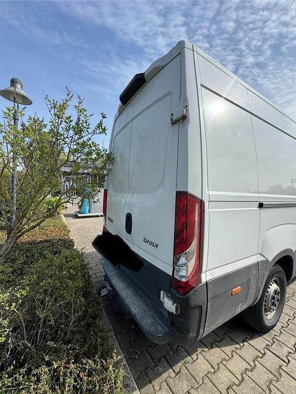 Gebraucht Iveco Daily 136 PS (100 kW) 2020 Van / Kleinbus