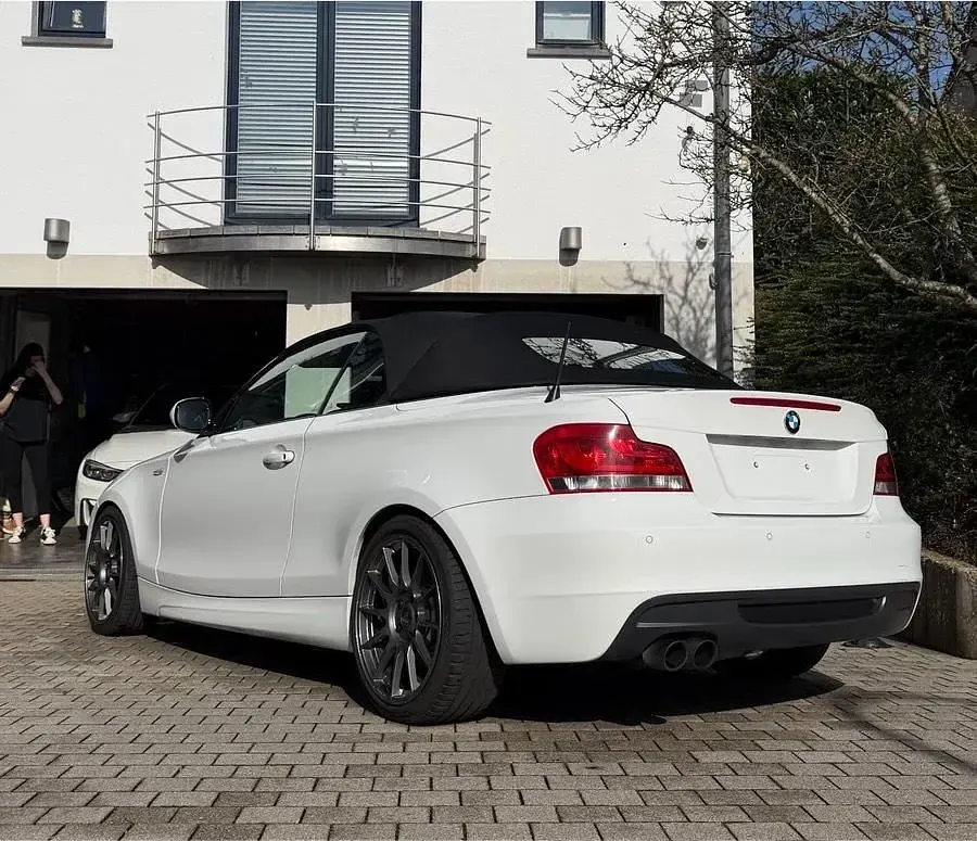 Gebraucht BMW 135 Cabriolet Performance 326 PS (239 kW) 2011 Cabrio