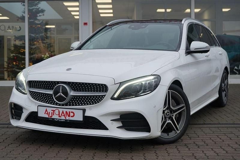 Gebraucht Mercedes C300 AMG line 245 PS (180 kW) 2020 Weiß Kombi