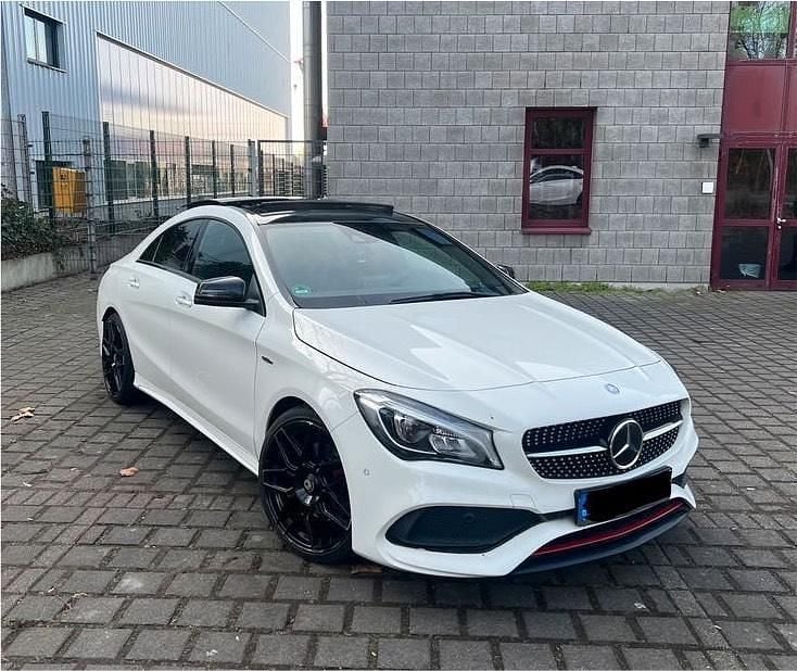 Gebraucht Mercedes CLA250 AMG 218 PS (160 kW) 2016 Weiß Limousine